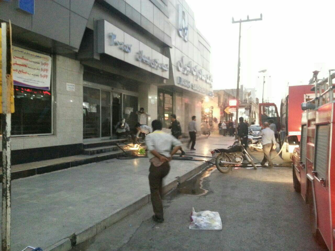 آتش سوزی بانک صادرات مرکزی بهبهان